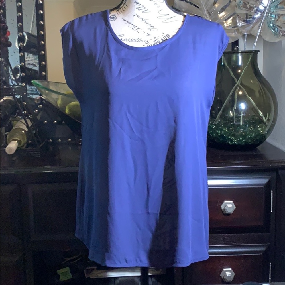 Blouse - Picture 2 of 5